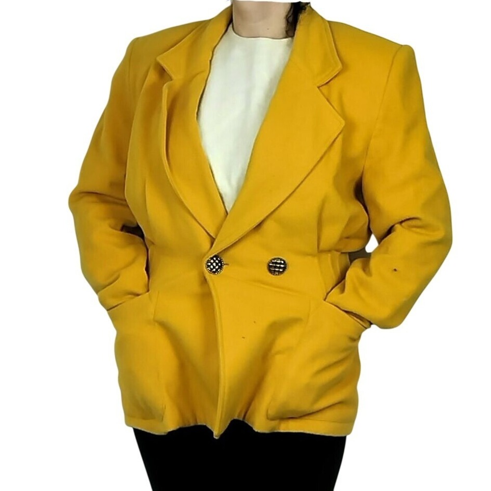 Fittes Longline Wool Blazer Made in Canada Mustard Yellow Size M